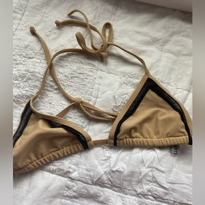 DIPPIN DAISY BIKINI TOP S NWOT